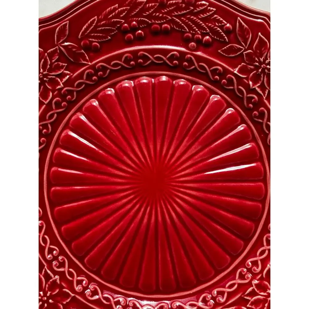 Bordallo Pinheiro Portugal Red Poinsettia Holly Charger Plate 12